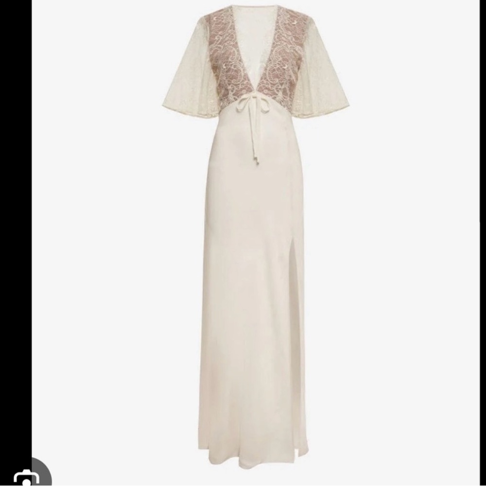 Rumored Verona Maxi Dress